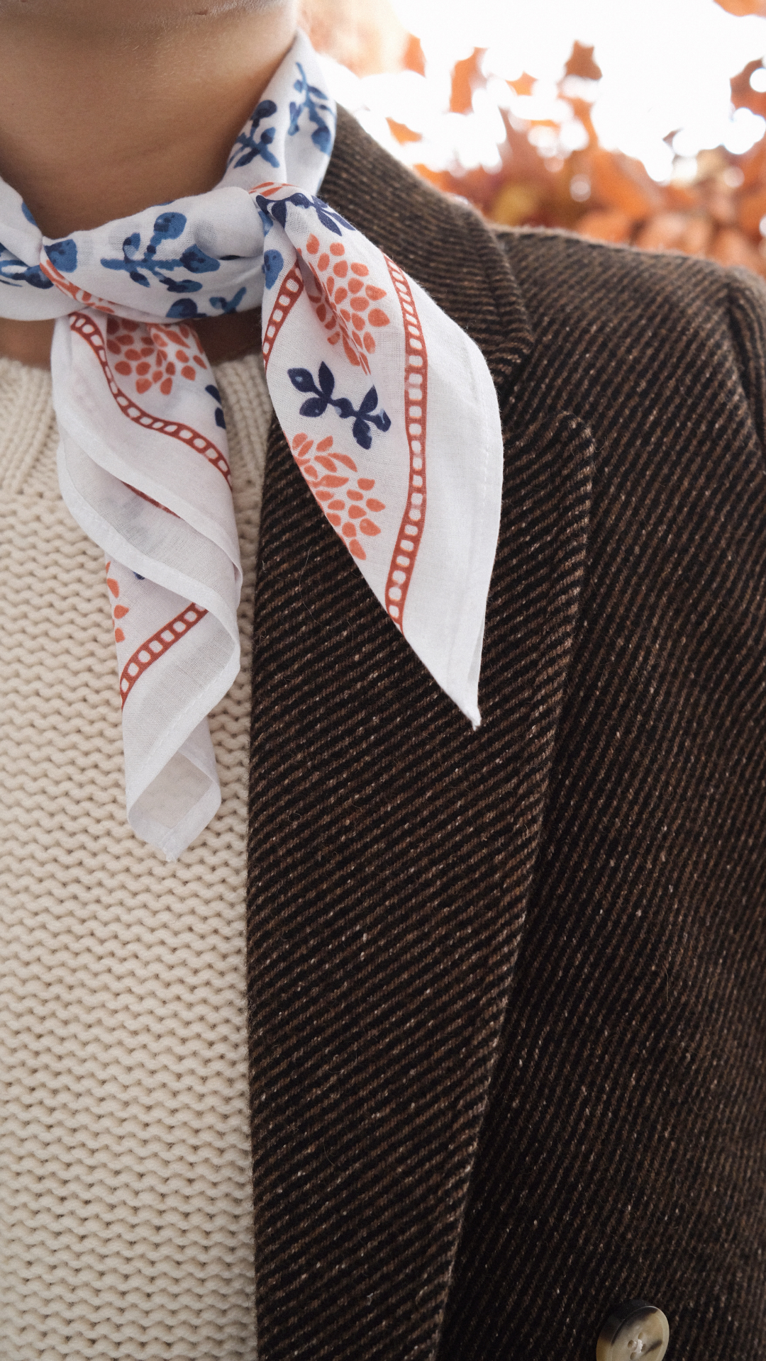 Wilde Scarf - White Marea Flower