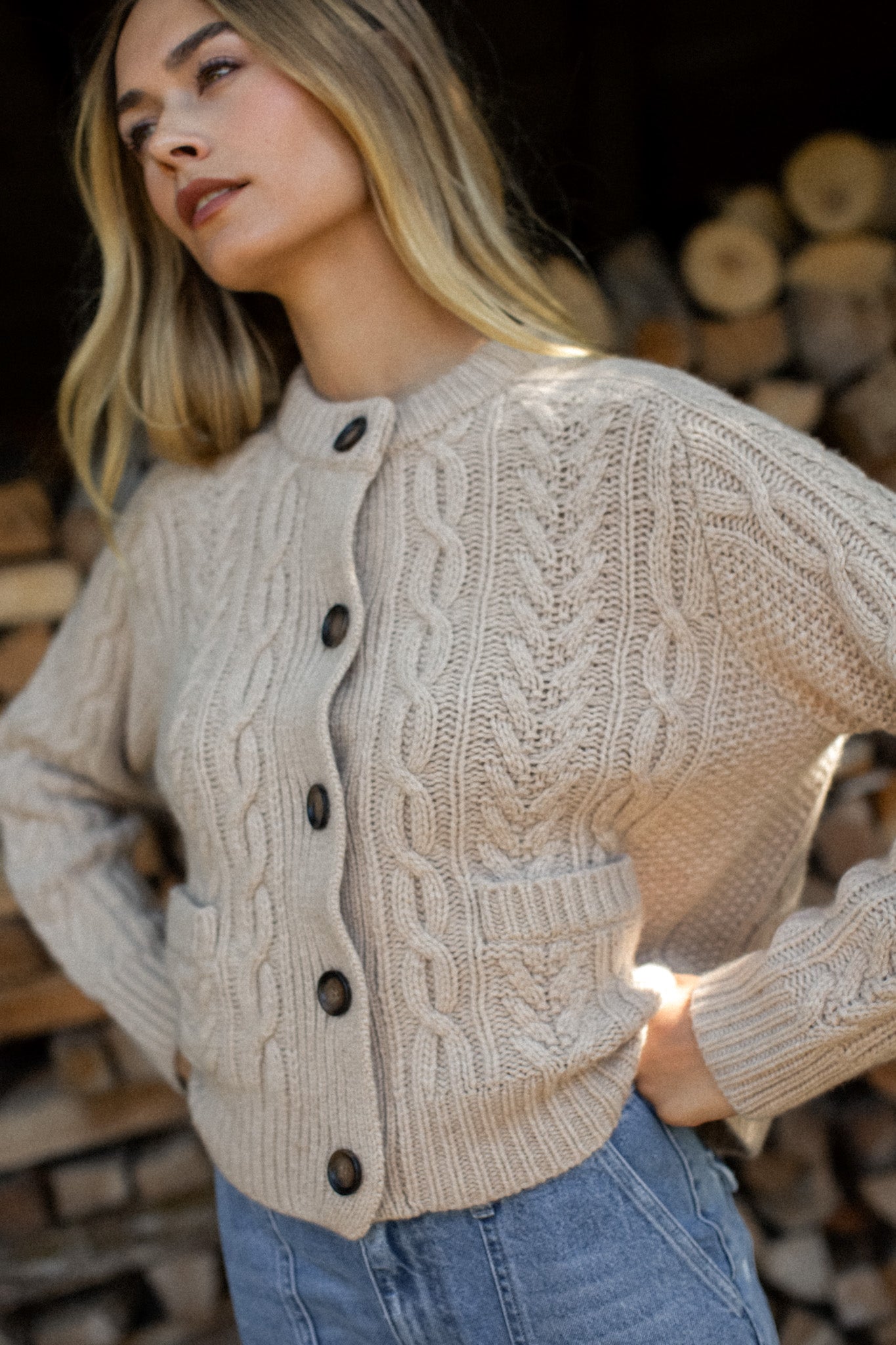 Amalie Cardi - Oatmeal