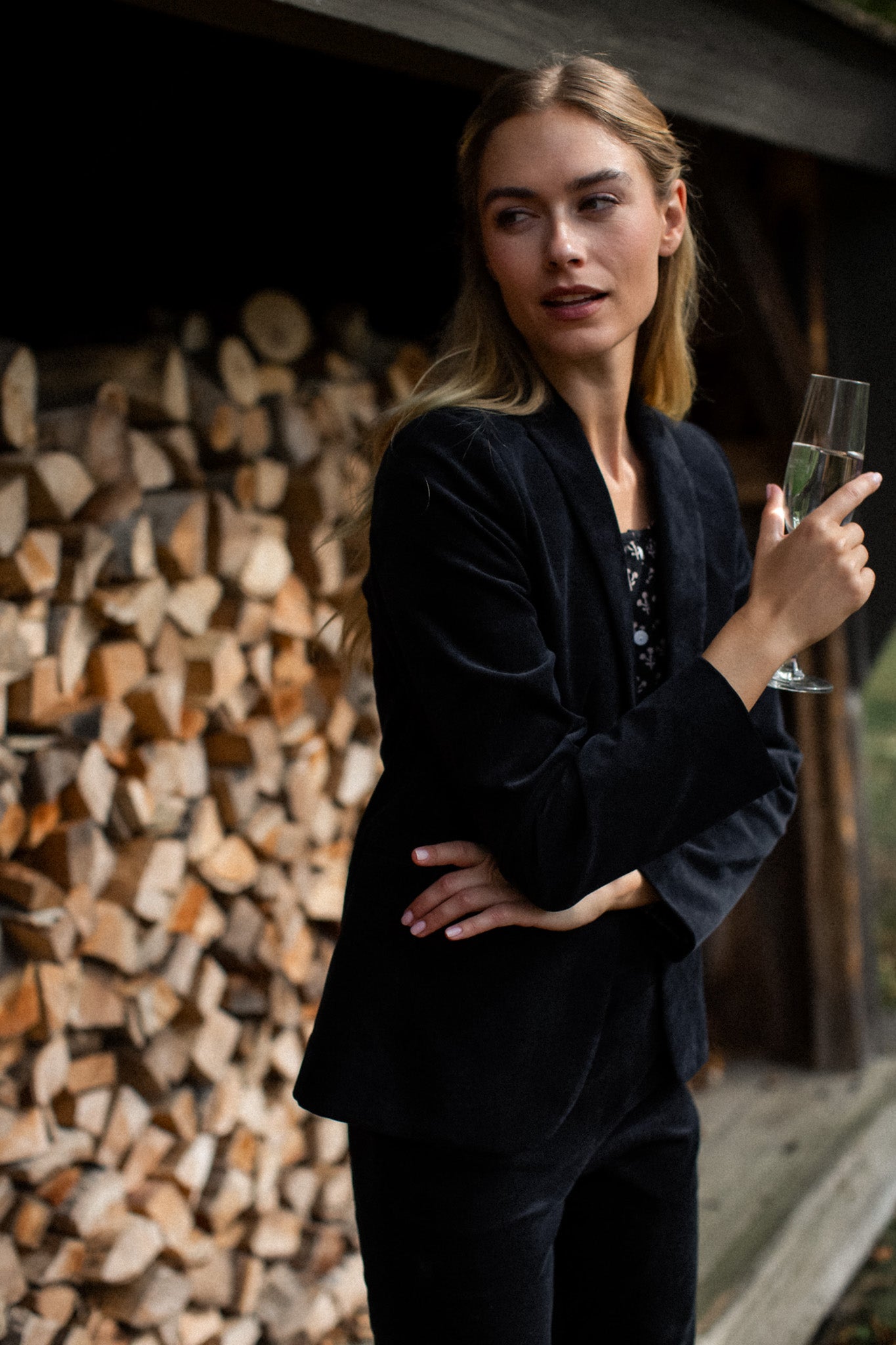 Velvet Blazer - Black