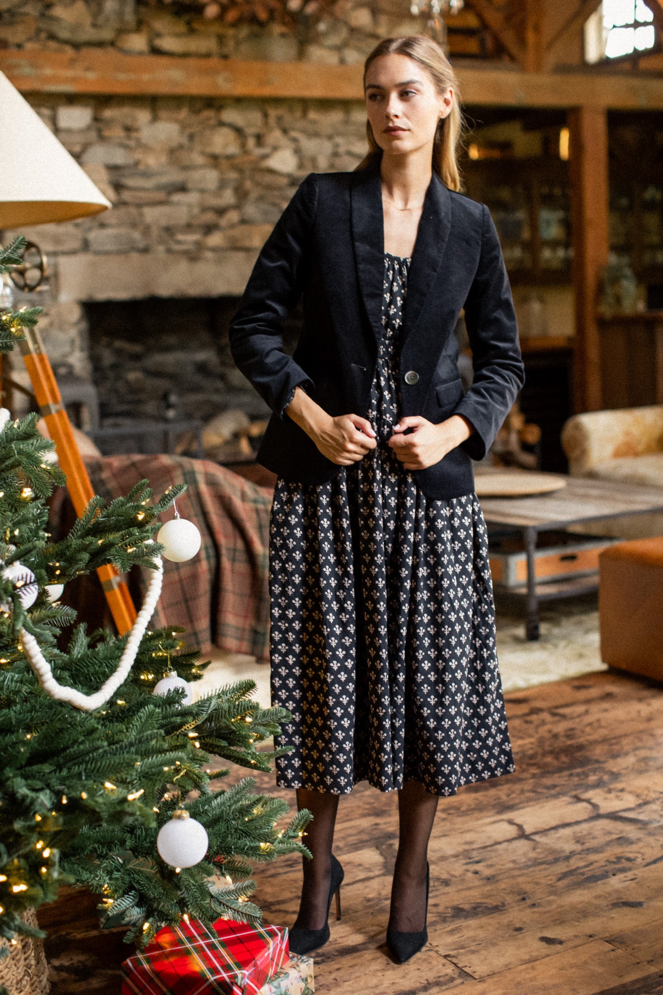 Velvet Blazer - Black