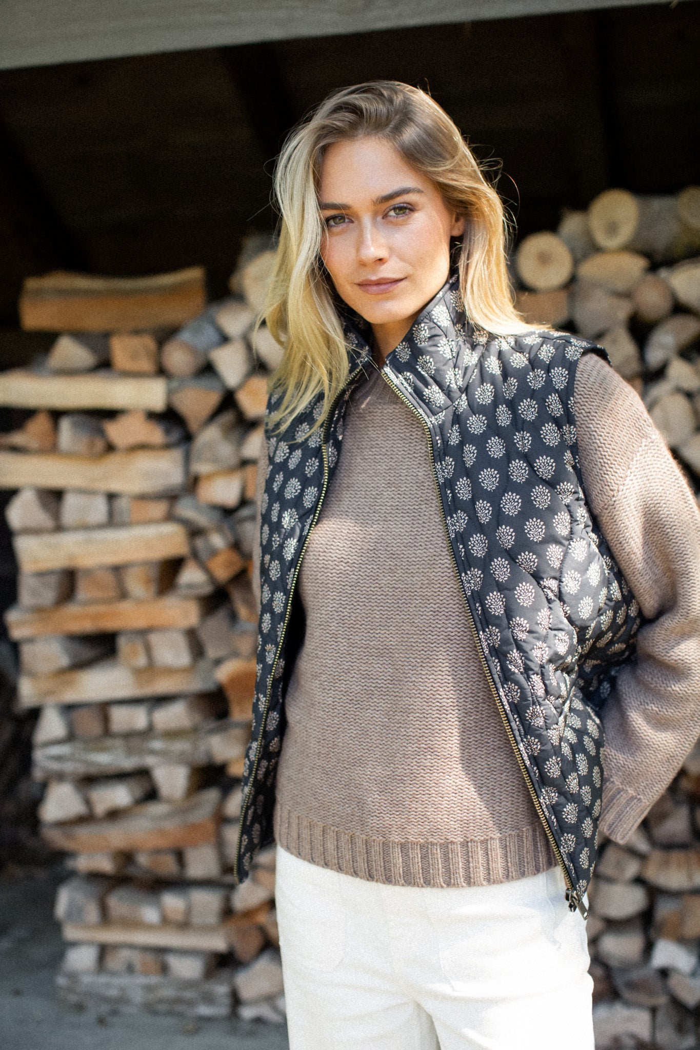 Winter Beach Sweater - Mocha
