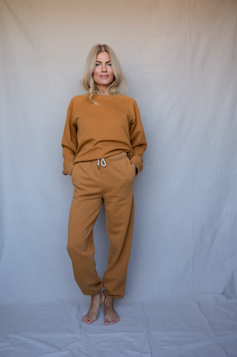Vintage Fleece Sweatshirt - Camel