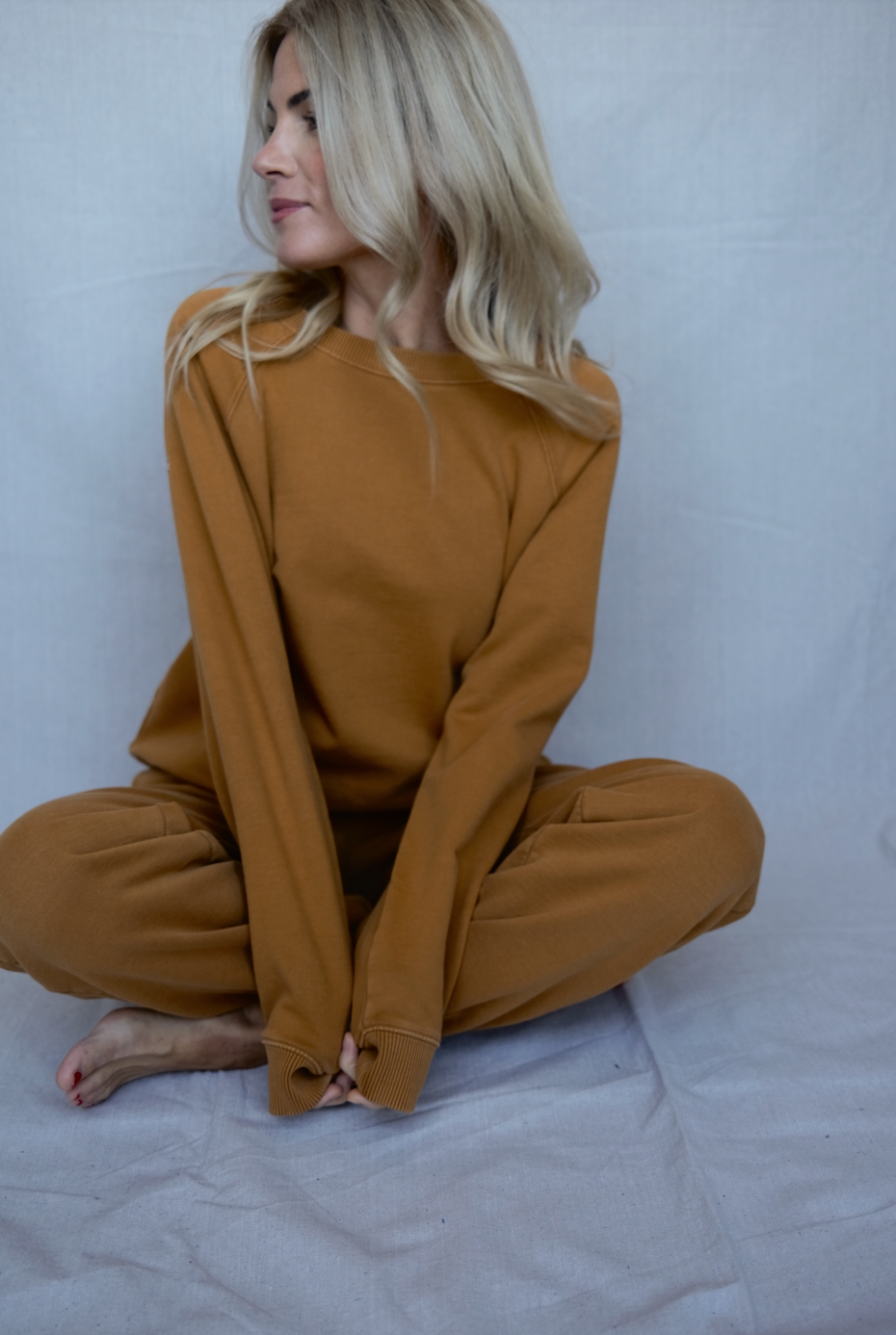 Vintage Fleece Sweatshirt - Camel