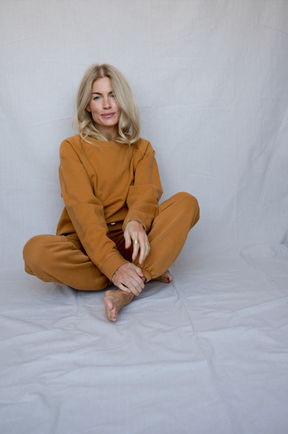 Vintage Fleece Sweatshirt - Camel