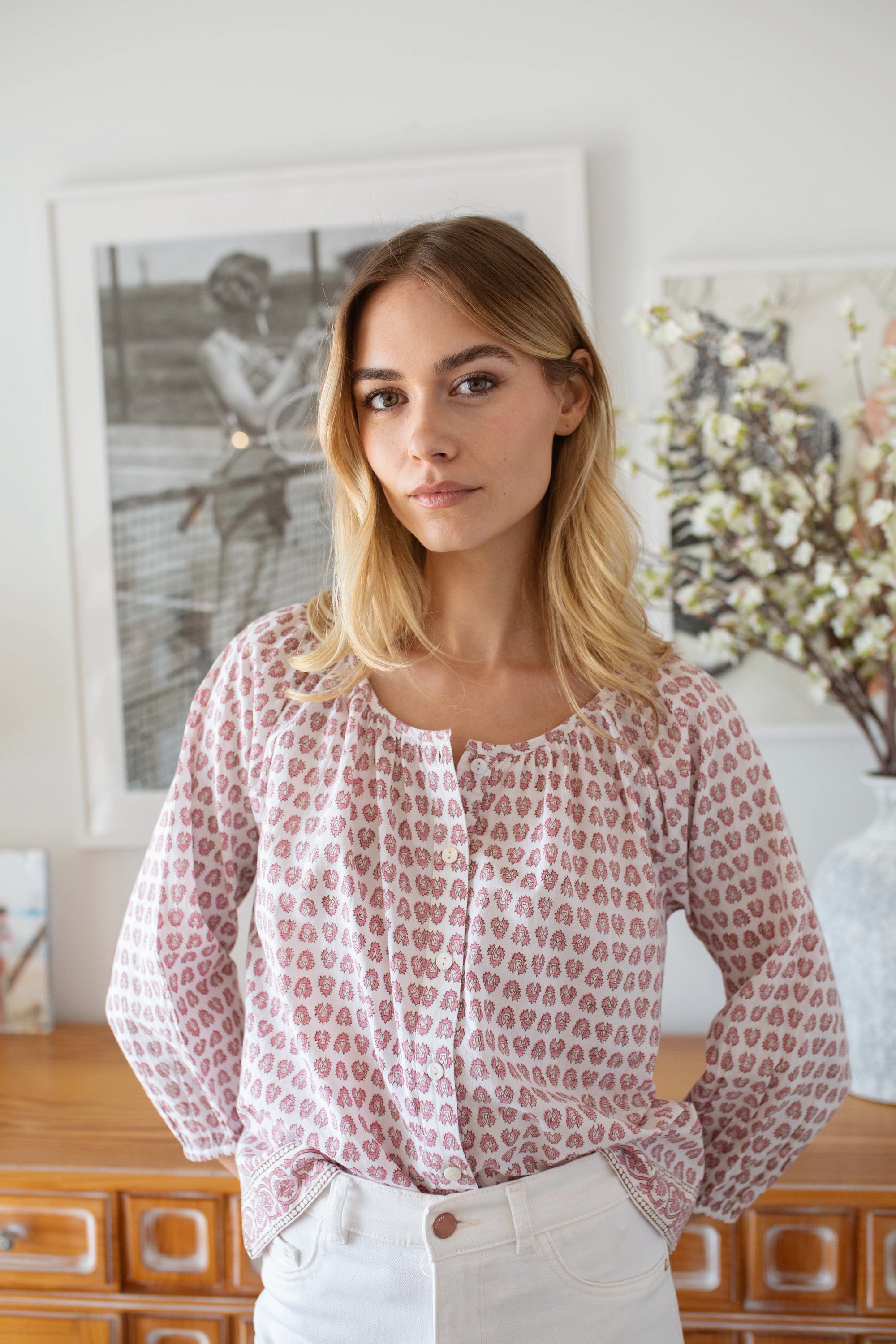 Sophie Top - White Lavender Thistle
