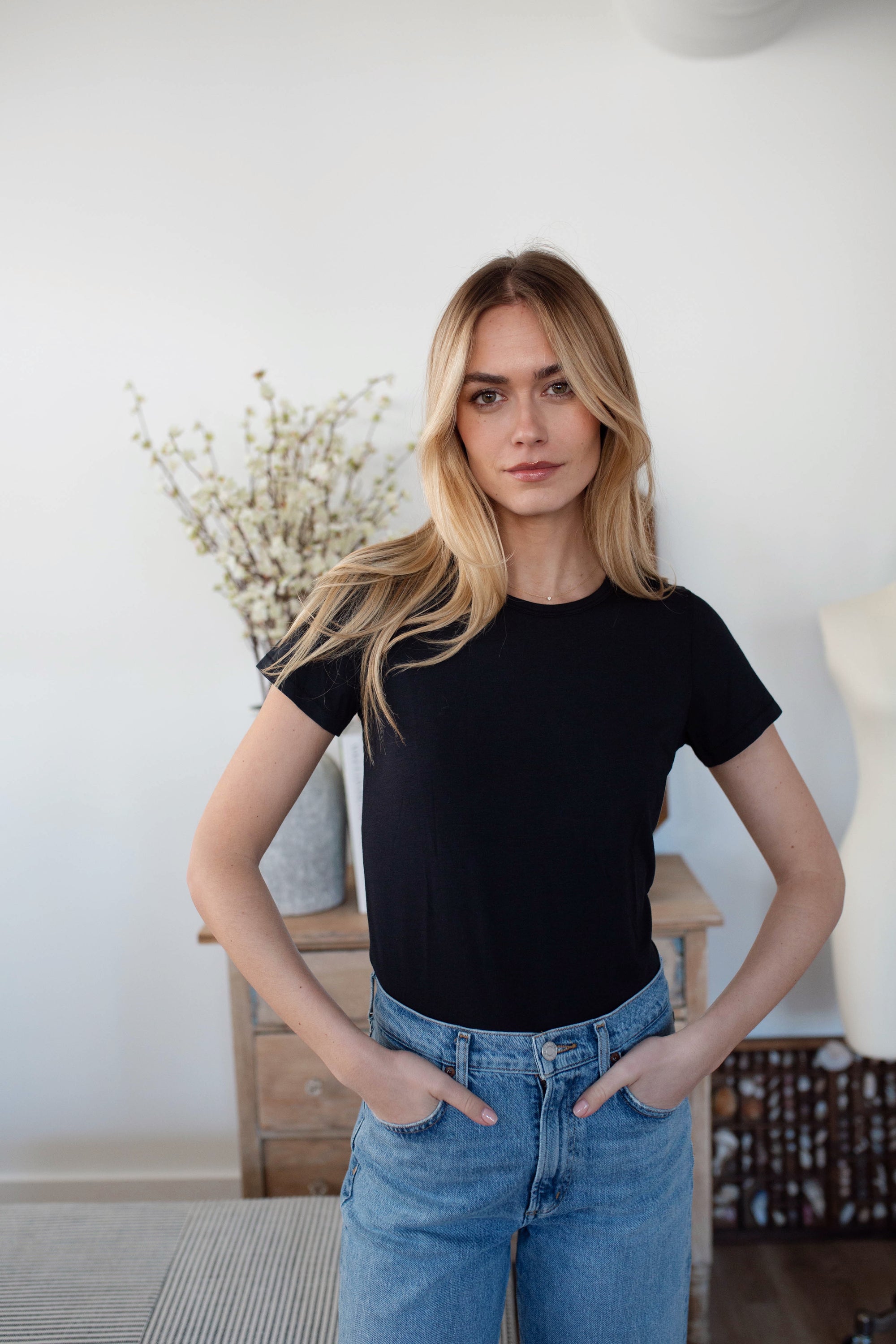 Short Sleeve Fitted Crew Tee - Black