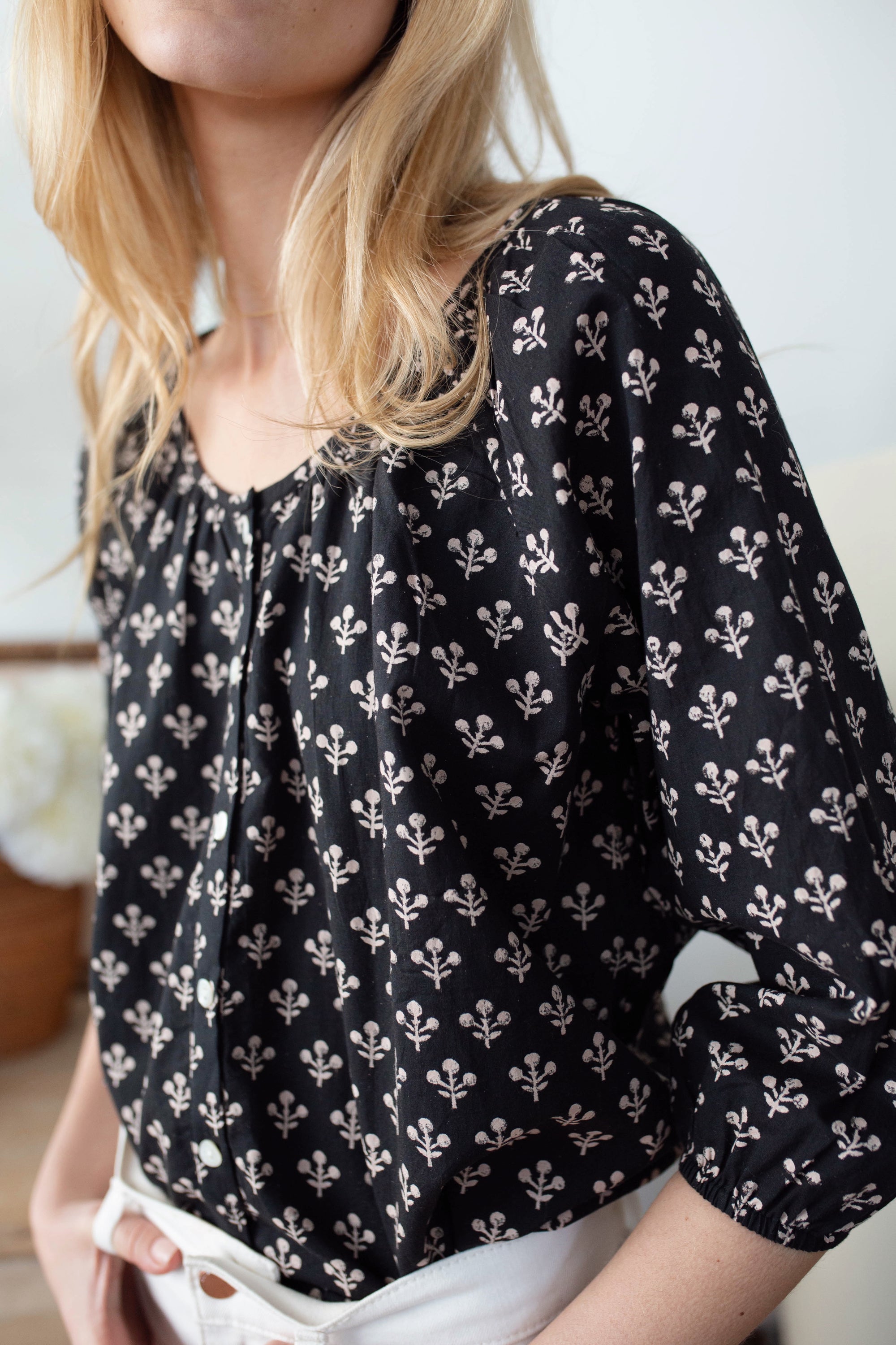 Sophie Top - Black Marea Flower
