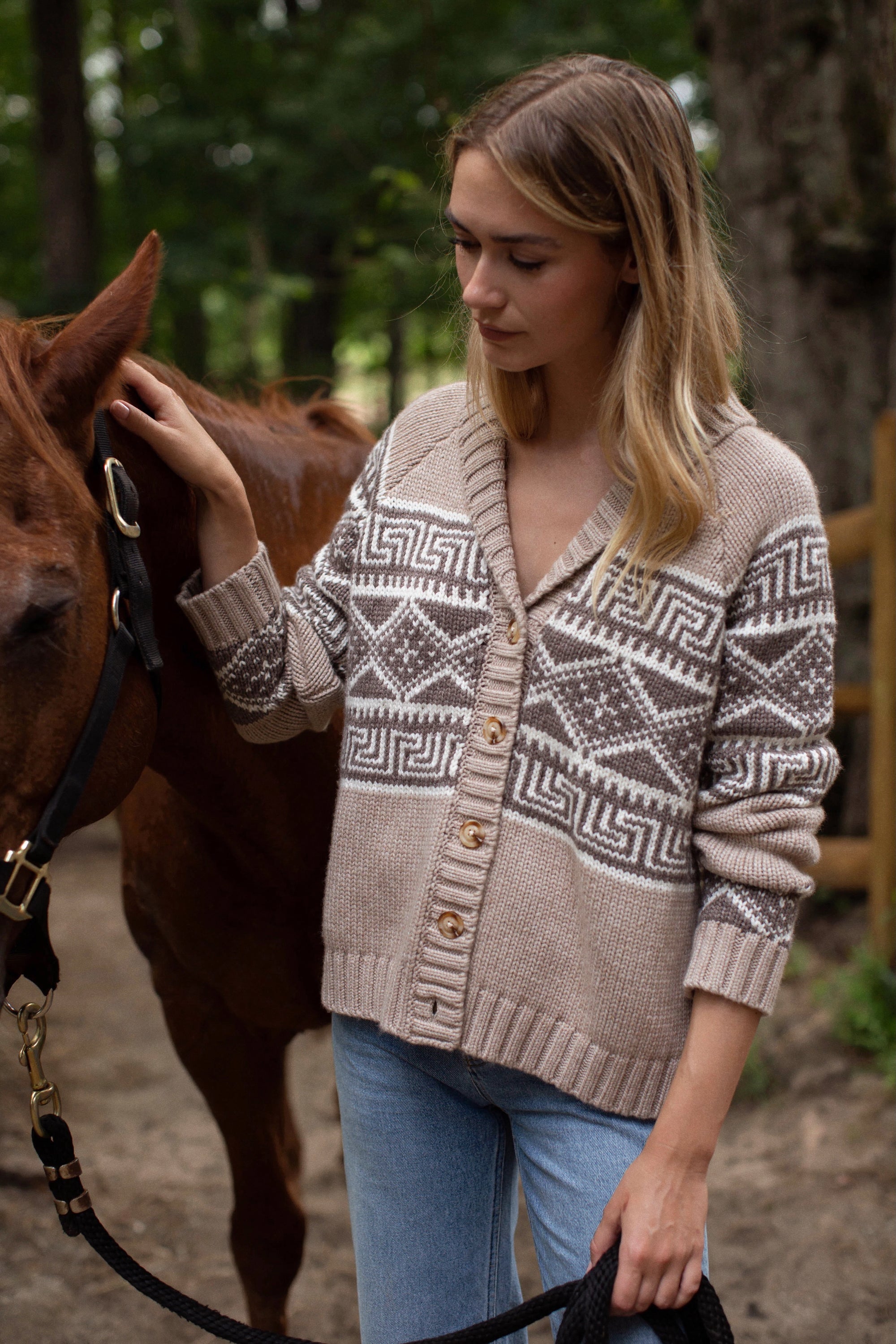 Cabin Cardigan - Oatmeal