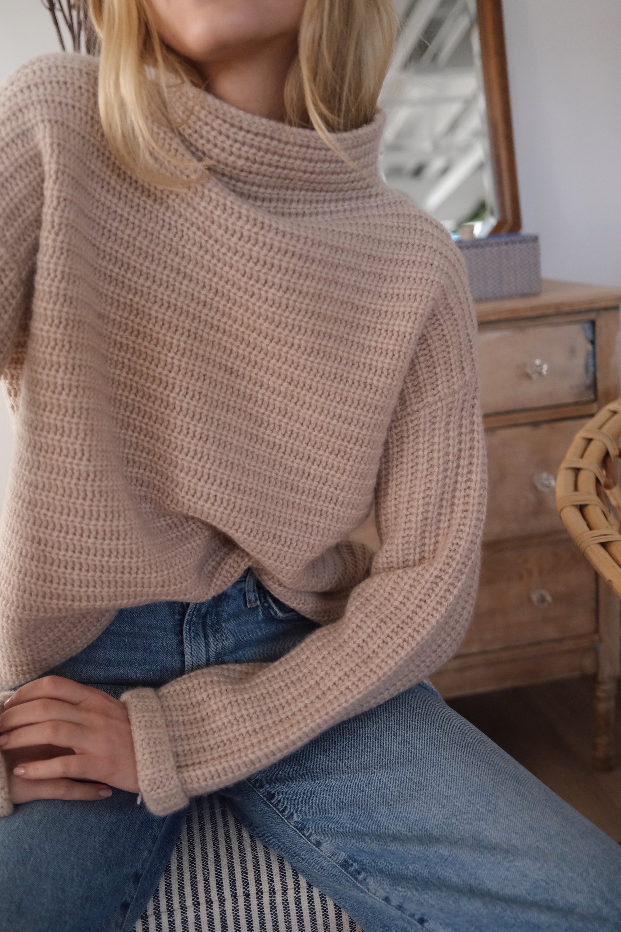 Cameron Sweater - Camel