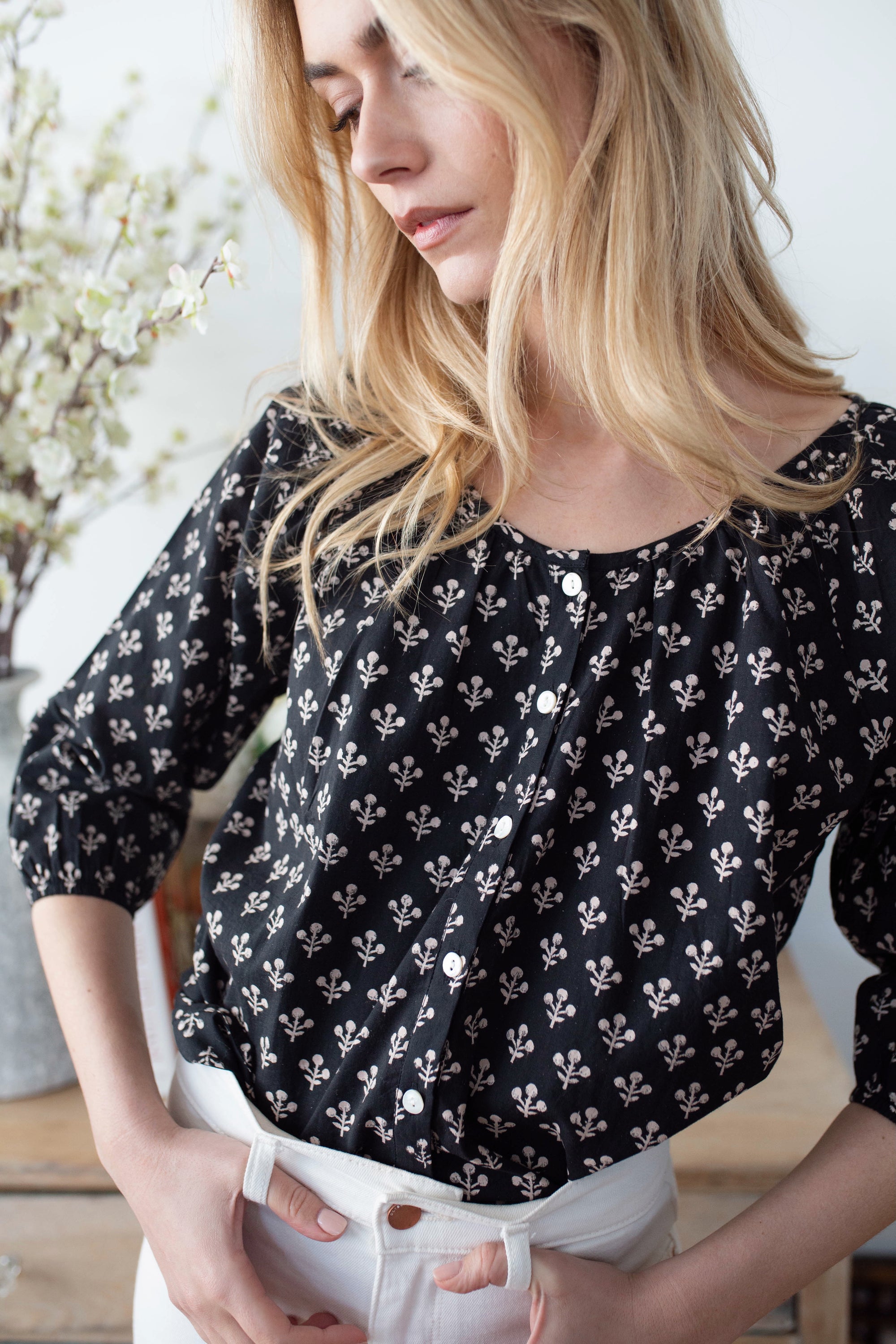 Sophie Top - Black Marea Flower