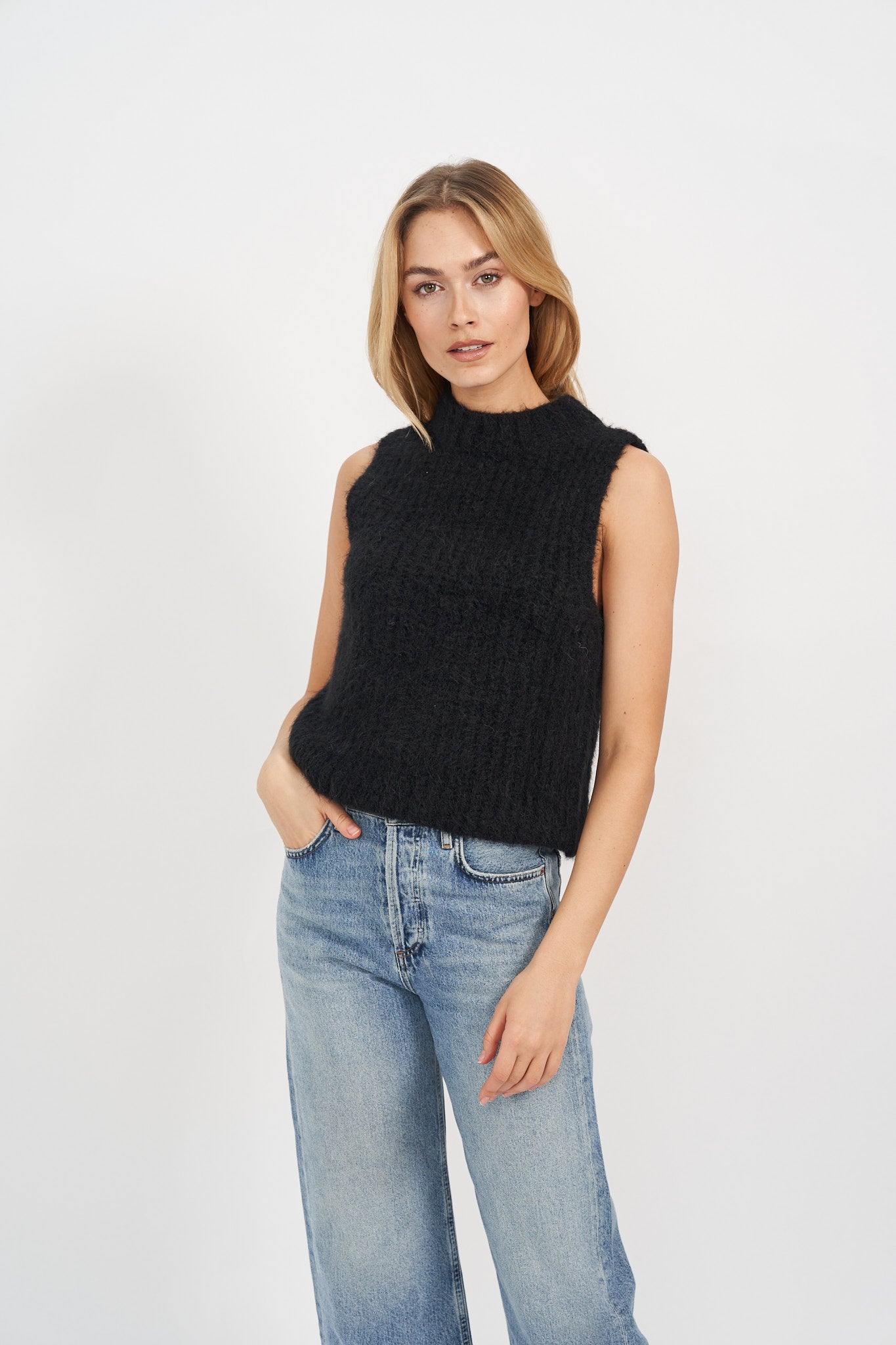 Emilia Sweater Vest - Black