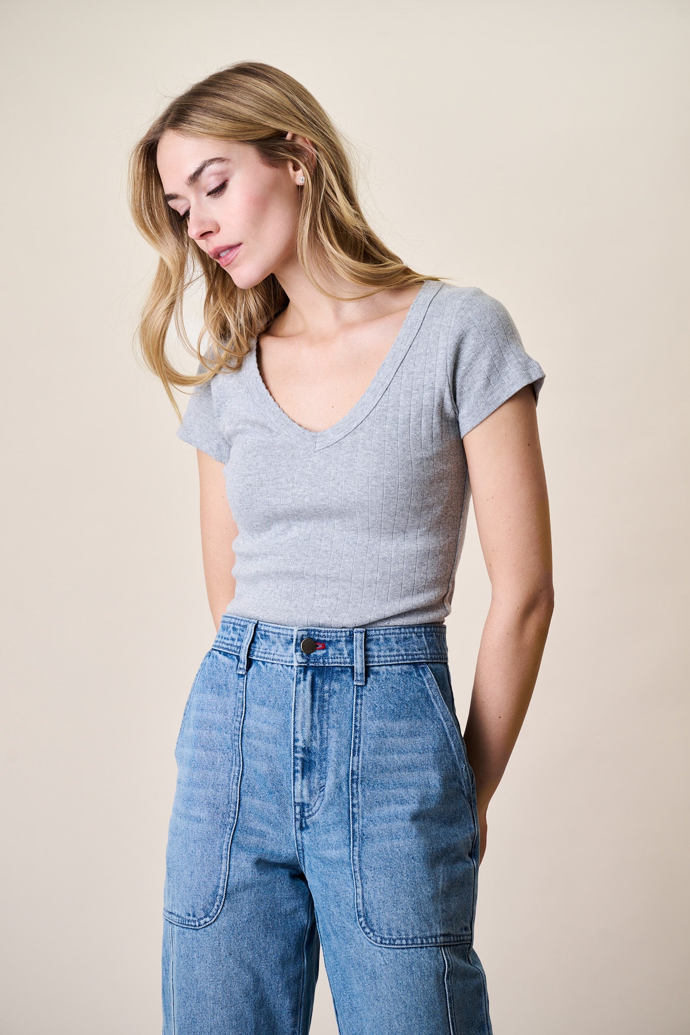 Pointelle V-Neck Tee - Grey