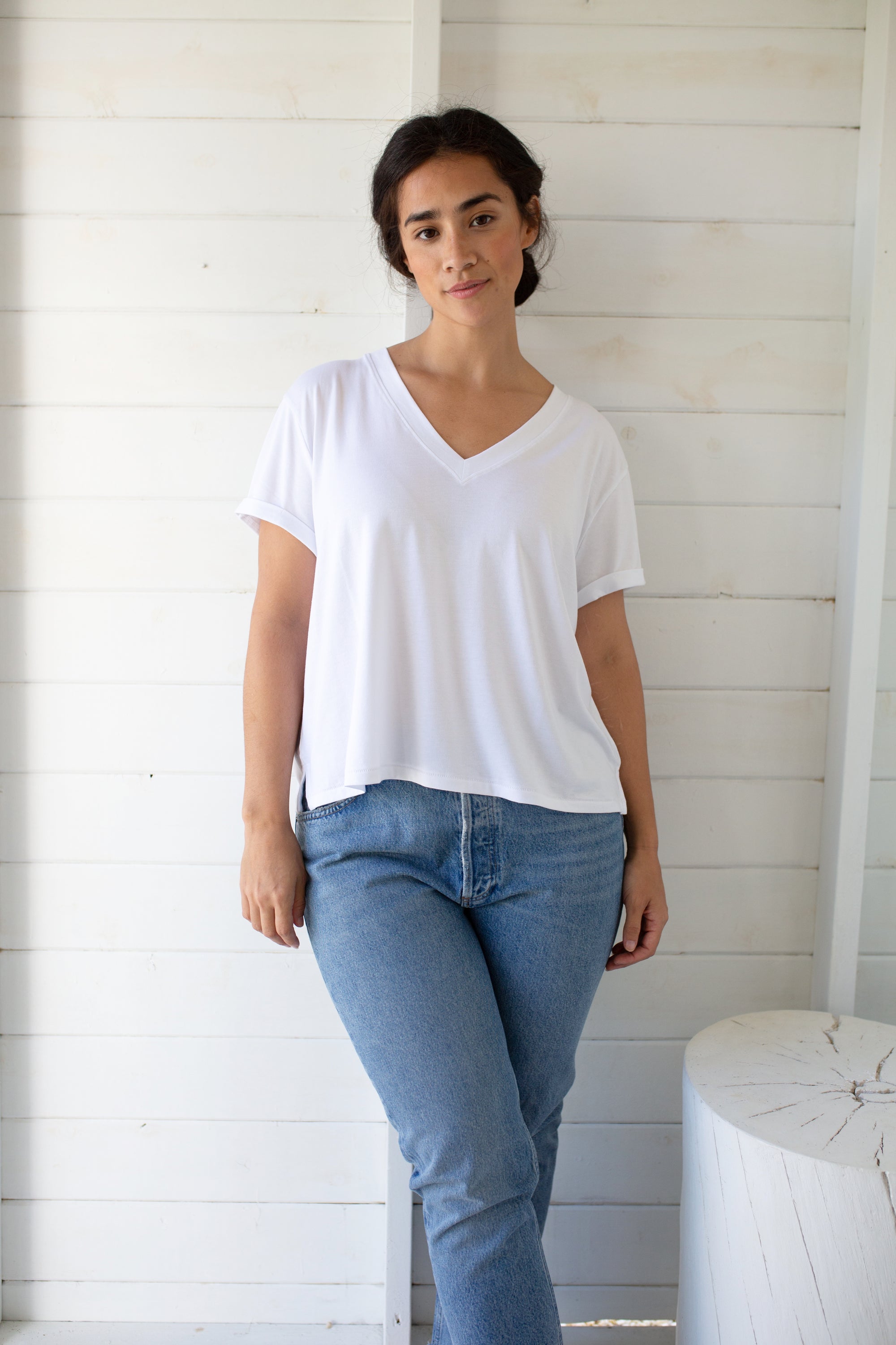 Short Sleeve Roller V Neck Tee - White