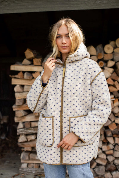 Hooded Sherpa Jacket - Ivory/Blue Birdseye