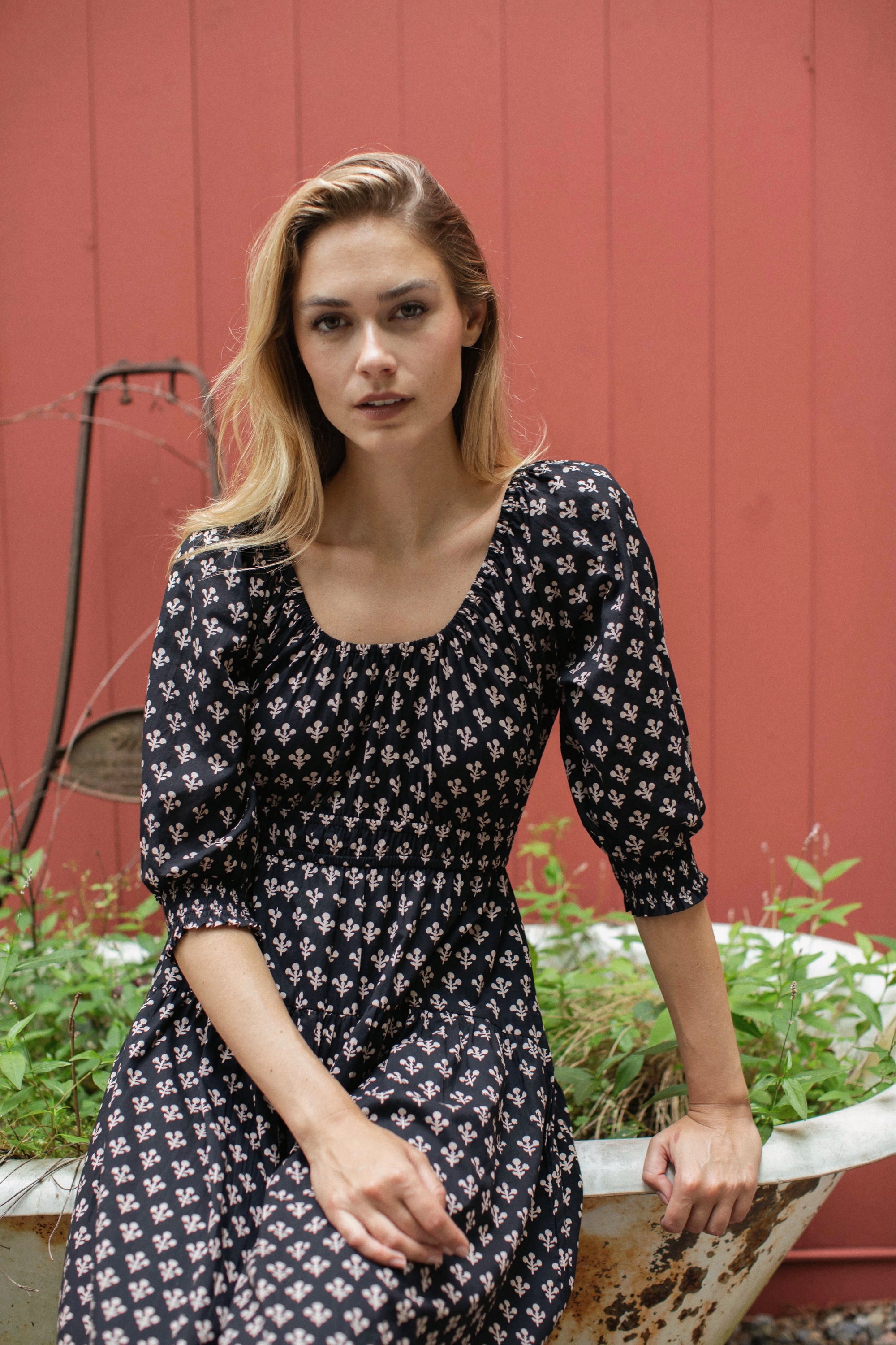 Abby Dress - Black Marea Flower