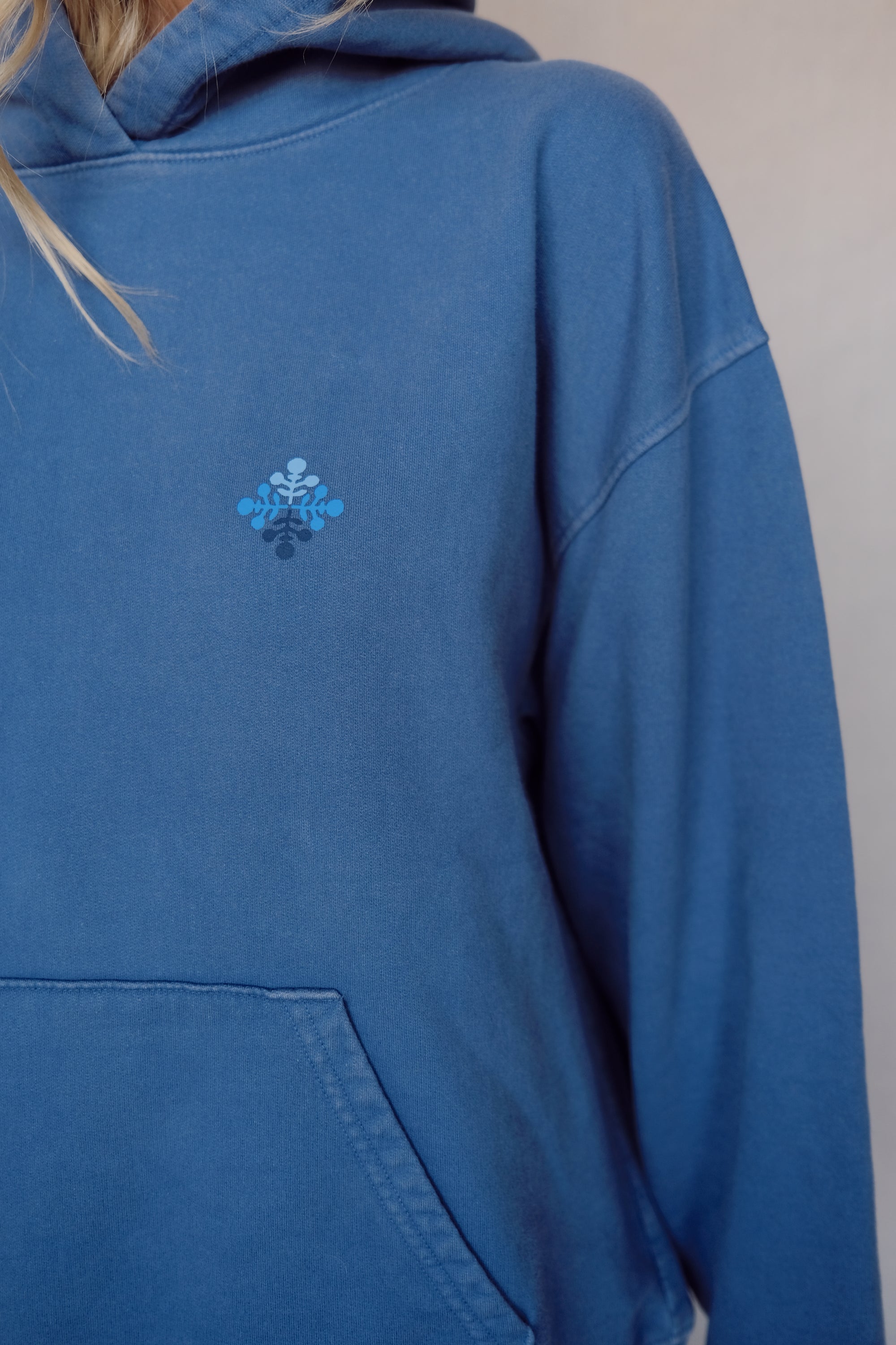 Vintage Fleece Hoodie - Snowflake