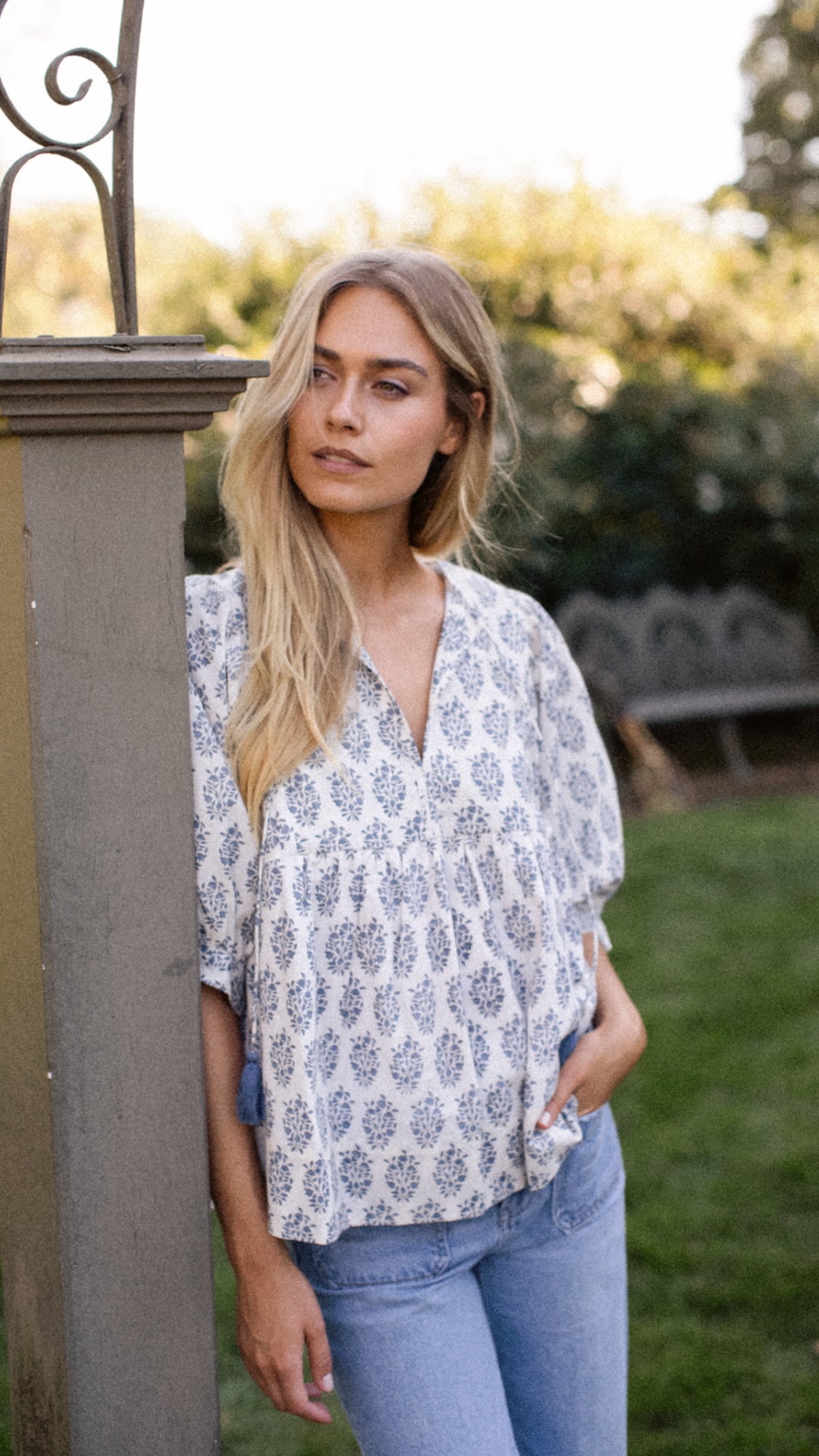 Steph Top - Ivory/Indigo Meadow