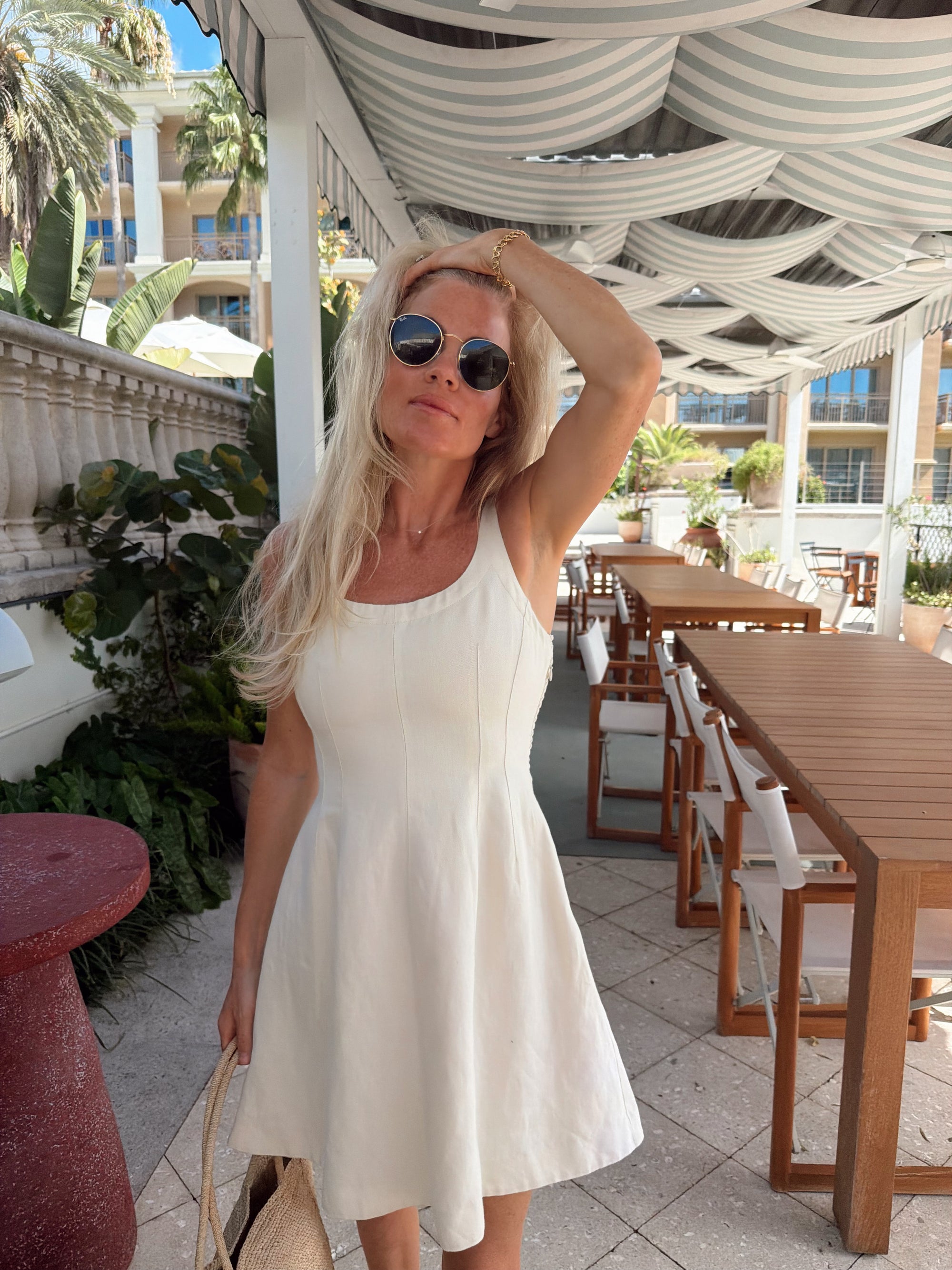 ivory shade dress Gorgeous Ivory Wedding Dress