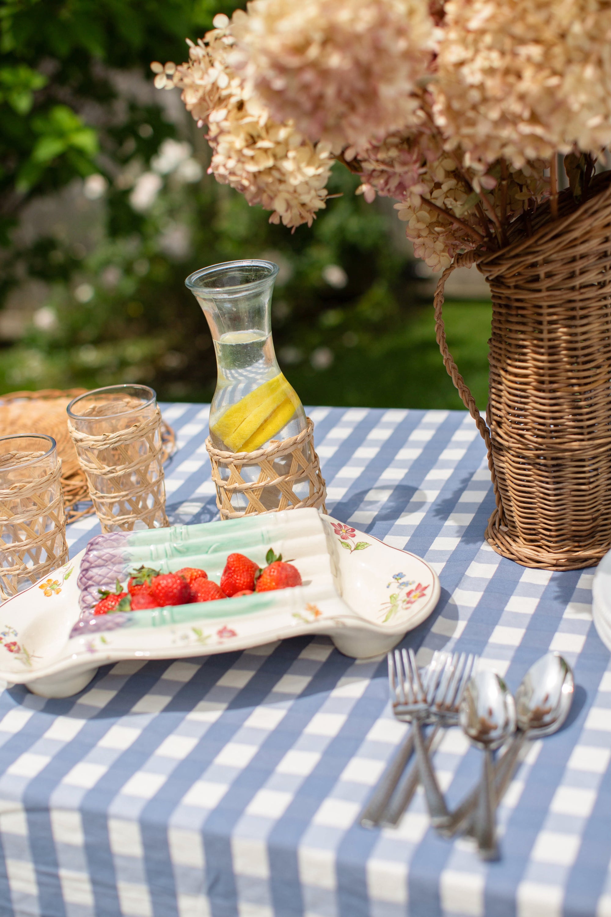 Ruffle Tablecloth - Blue Gingham