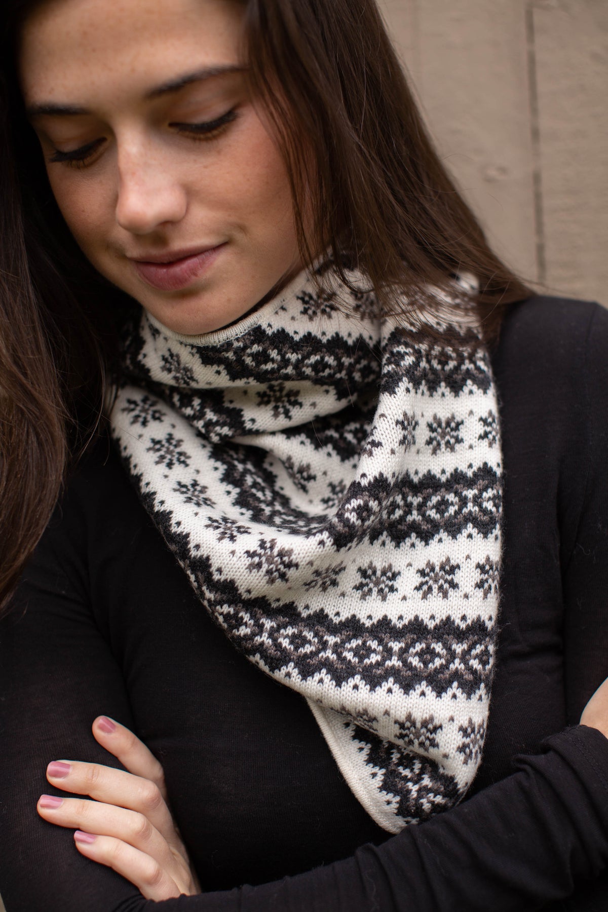 Lucia Scarf - Black/Ivory Intarsia