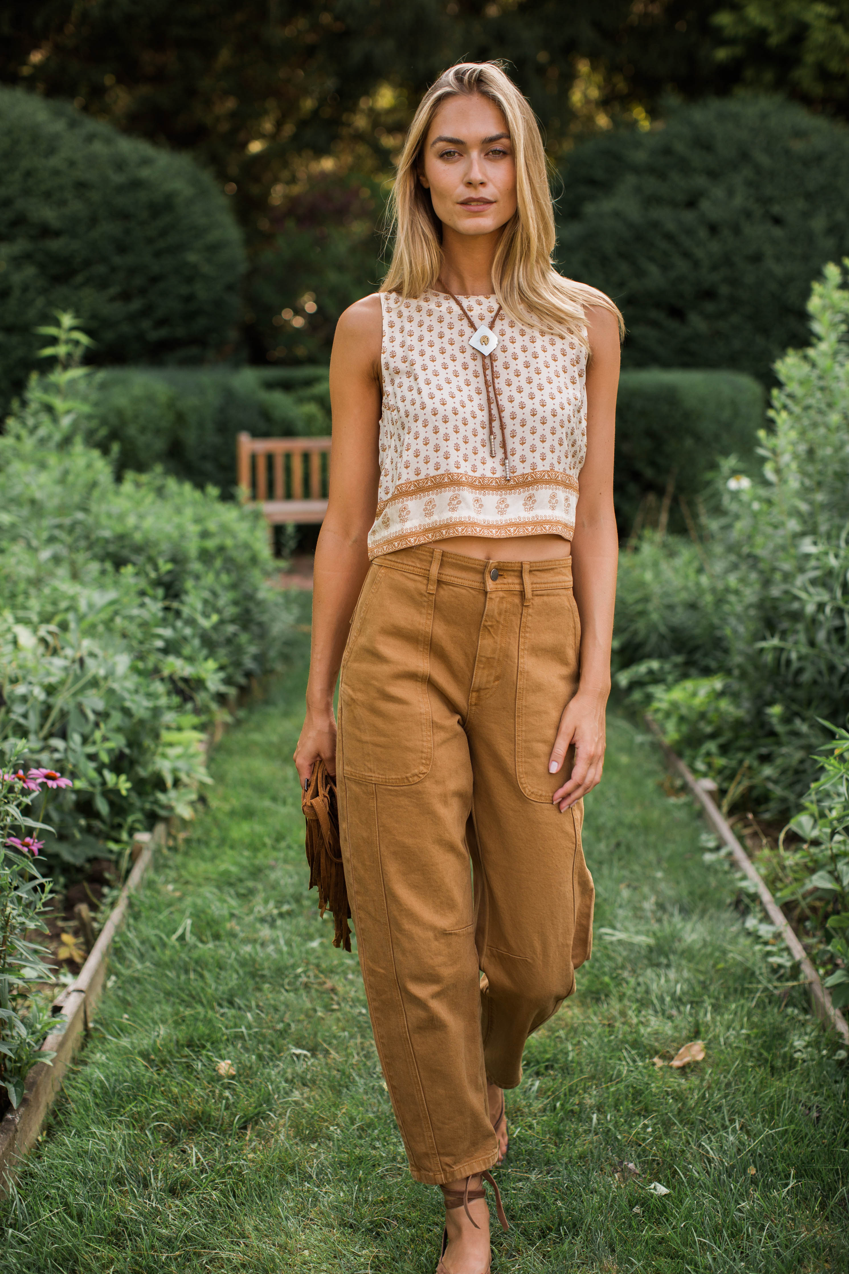 Meade High Rise Barrel Jean - Golden Brown – Marea by Liz Joy