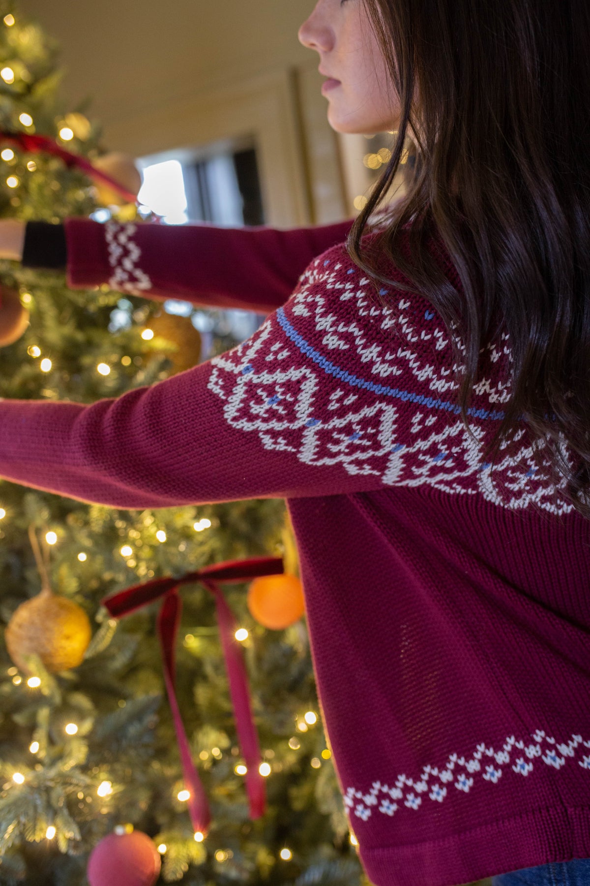 Marea Shawl Cardigan in Medallion - Burgundy