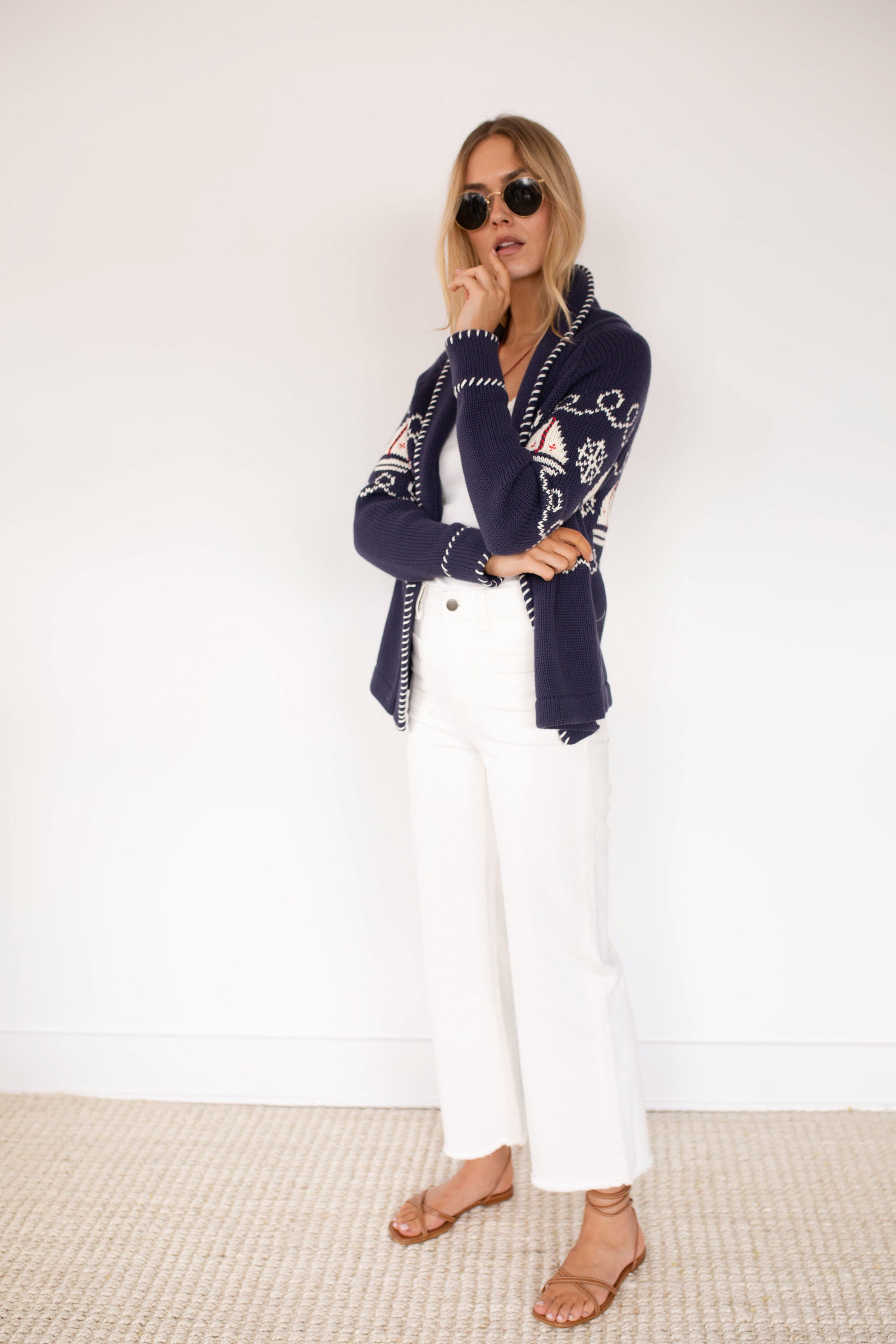 Marea Shawl Cardigan in Nautical Intarsia – Navy