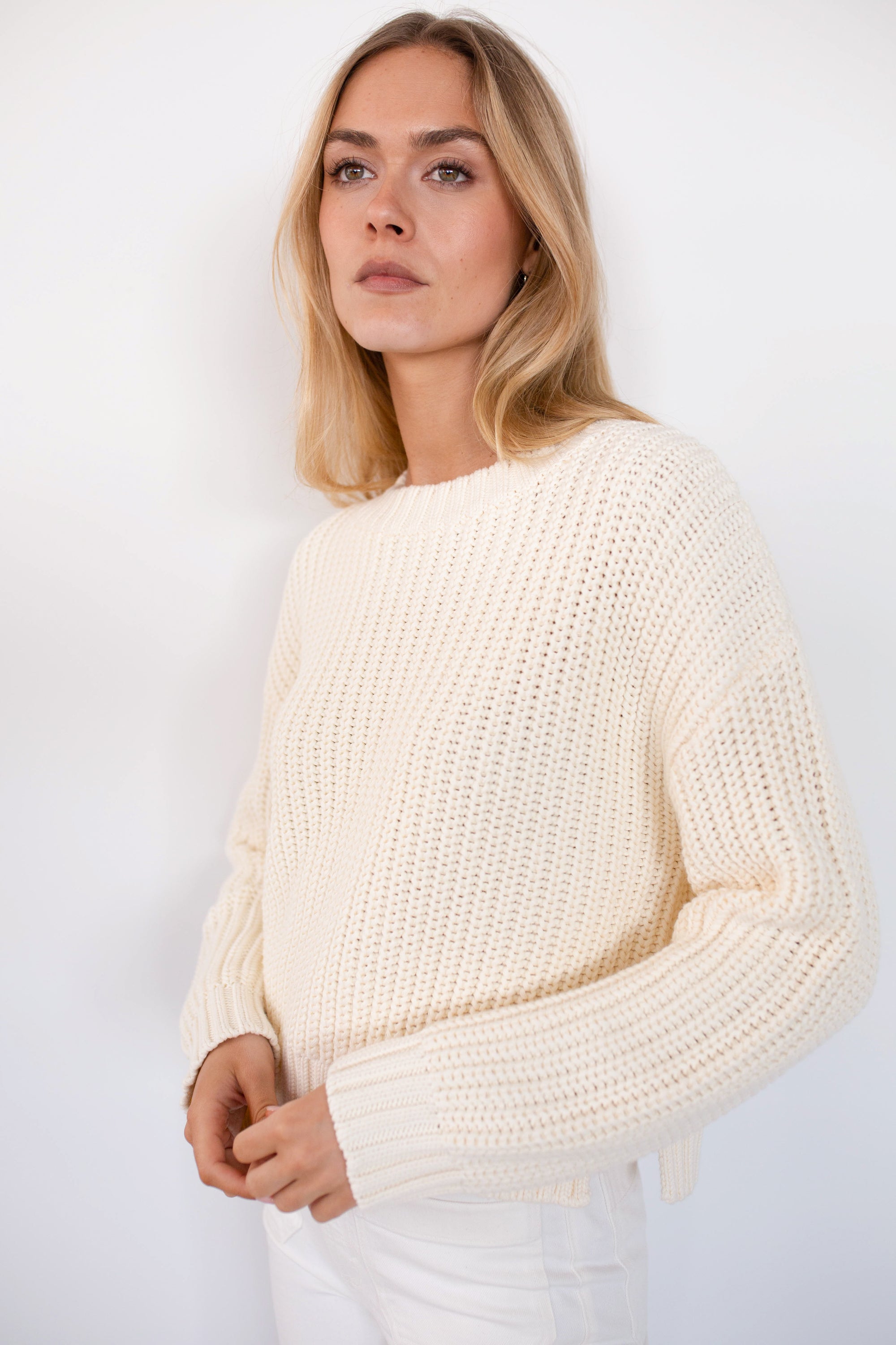 Cropped Beach Sweater - Ivory